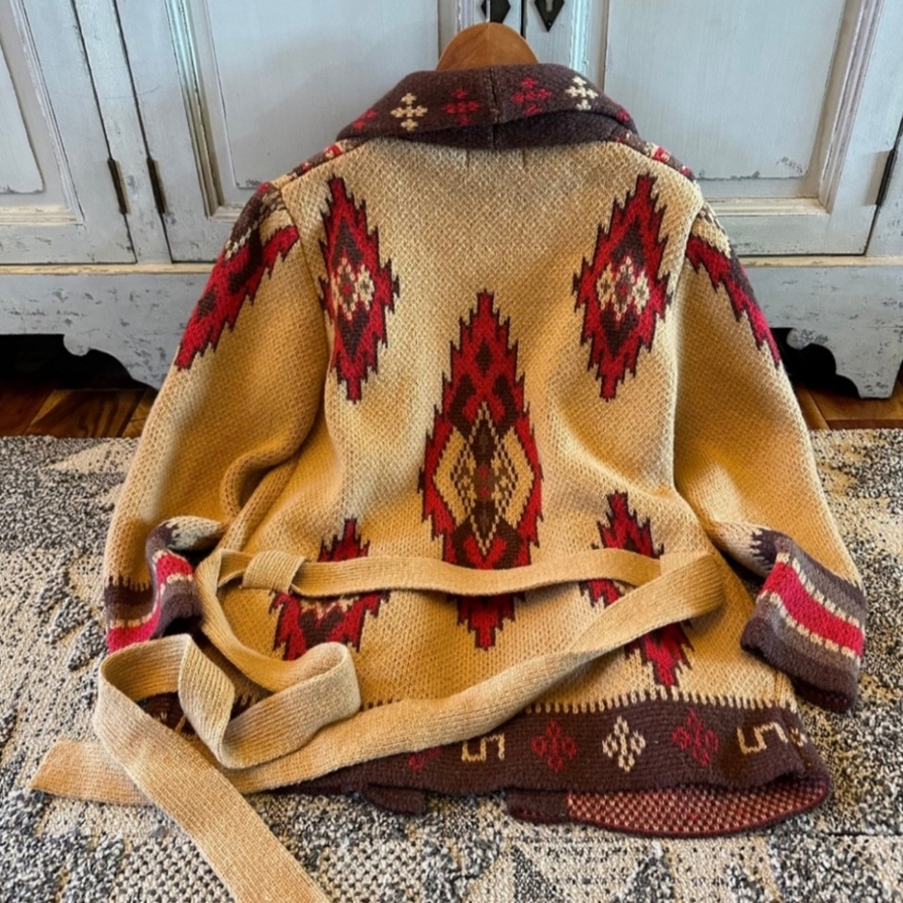 NWOT Western Cowichan Print Shaw Cardigan Sweater, Thick Warm Chunky Knit